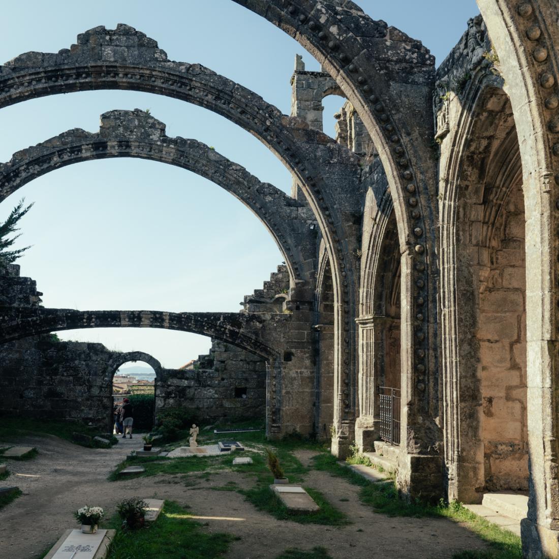 Cemiterio de Santa Mariña de Dozo en Cambados