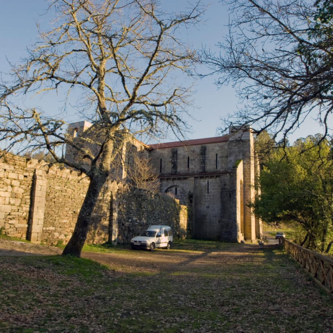 Mosteiro de San Lourenzo de Carboeiro