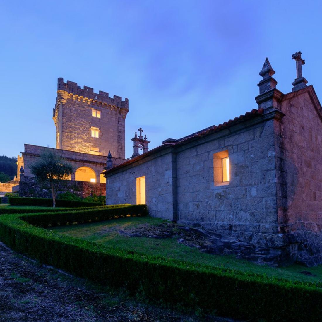 Torre de Tebra. Hotel 