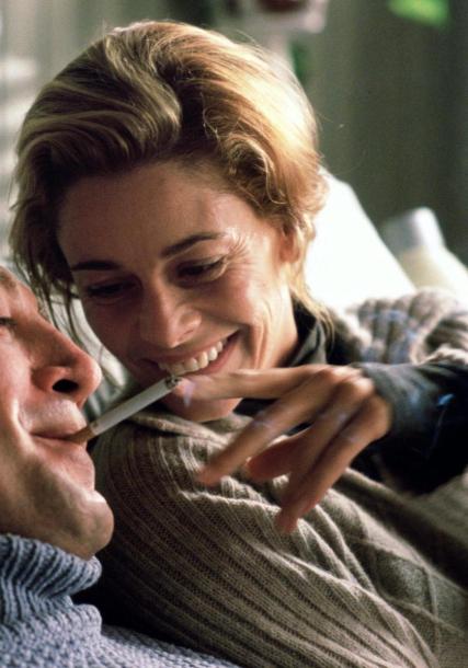 Belen Rueda and Javier Bardem smoking