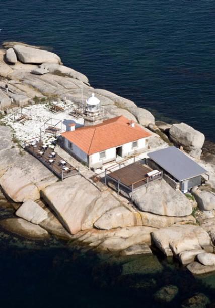 Faro de Punta Cabalo