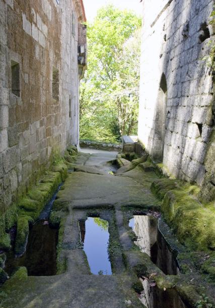 Mosteiro de San Pedro de Rocas