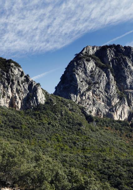 Enciña da Lastra mountain range