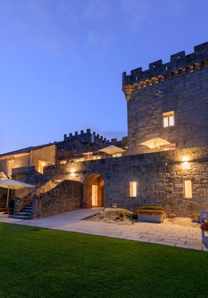 Torre de Tebra. Hotel