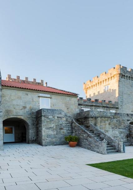 Torre de Tebra. Hotel