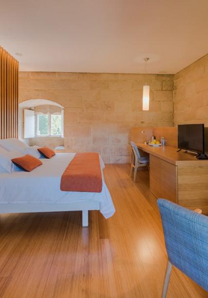 Torre de Tebra. Hotel